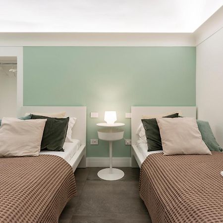 A26 Apartments - Premium Apartment In Naples Luaran gambar
